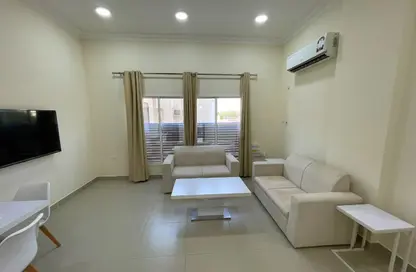 Apartment - 2 Bedrooms - 2 Bathrooms for rent in Madinat Khalifa Building 58 - Madinat Khalifa South - Madinat Khalifa - Doha Apartment - 2 Bedrooms - 2 Bathrooms for rent in Madinat Khalifa Building 58 - Madinat Khalifa South - Madinat Khalifa - Doha