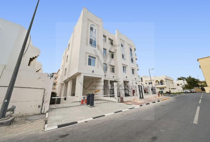 54978799 - Property Image 2