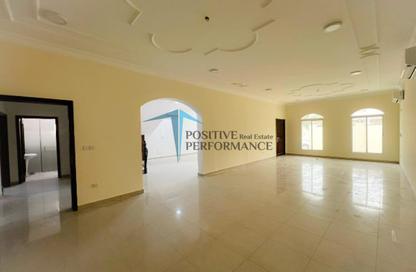 Villa - 5 Bedrooms - 5 Bathrooms for rent in Al Thumama - Al Thumama - Doha