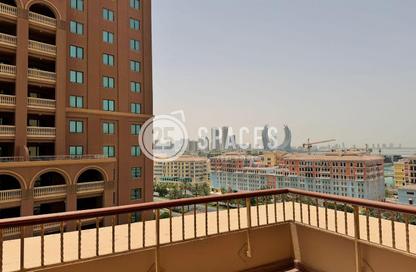 Apartment - 1 Bedroom - 2 Bathrooms for rent in East Porto Drive - Porto Arabia - The Pearl Island - Doha