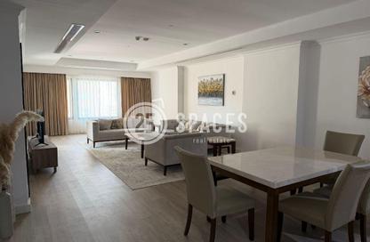 Apartment - 1 Bedroom - 2 Bathrooms for rent in East Porto Drive - Porto Arabia - The Pearl Island - Doha