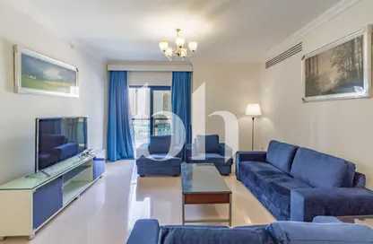 Apartment - 3 Bedrooms - 3 Bathrooms for rent in West Bay Tower - West Bay - West Bay - Doha
