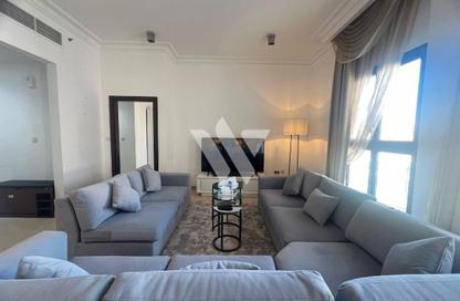 Apartment - 2 Bedrooms - 3 Bathrooms for sale in Carnaval - Qanat Quartier - The Pearl Island - Doha