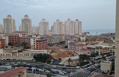 Apartment - 1 Bedroom - 2 Bathrooms for rent in Marina Gate - Porto Arabia - The Pearl Island - Doha