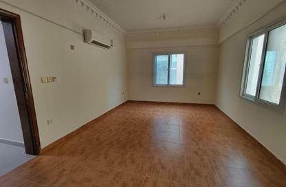 Apartment - 3 Bedrooms - 3 Bathrooms for rent in OqbaBin Nafie Steet - Old Airport Road - Doha