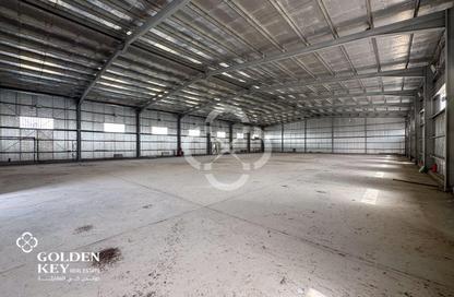 Warehouse - Studio - 1 for rent in East Industrial Street - Birkat Al Awamer - Al Wakra