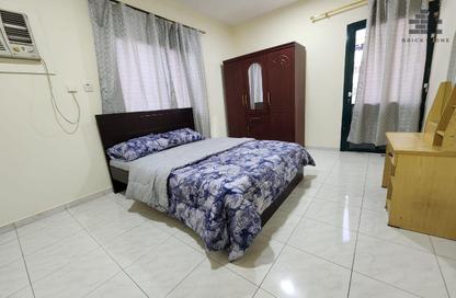 Apartment - 2 Bedrooms - 2 Bathrooms for rent in Al Khayareen Tower - Old Salata - Salata - Doha