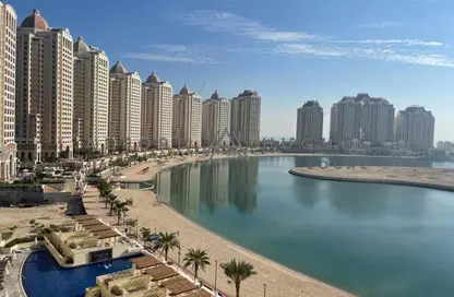 Apartment - 1 Bedroom - 2 Bathrooms for rent in Viva Central - Viva Bahriyah - The Pearl Island - Doha