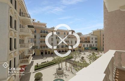 Apartment - 1 Bedroom - 2 Bathrooms for rent in Carnaval - Qanat Quartier - The Pearl Island - Doha