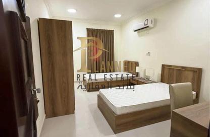 Apartment - 2 Bedrooms - 2 Bathrooms for rent in Fereej Kulaib - Doha