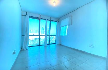 Apartment - 2 Bedrooms - 3 Bathrooms for sale in Zig Zag Towers - West Bay - Doha