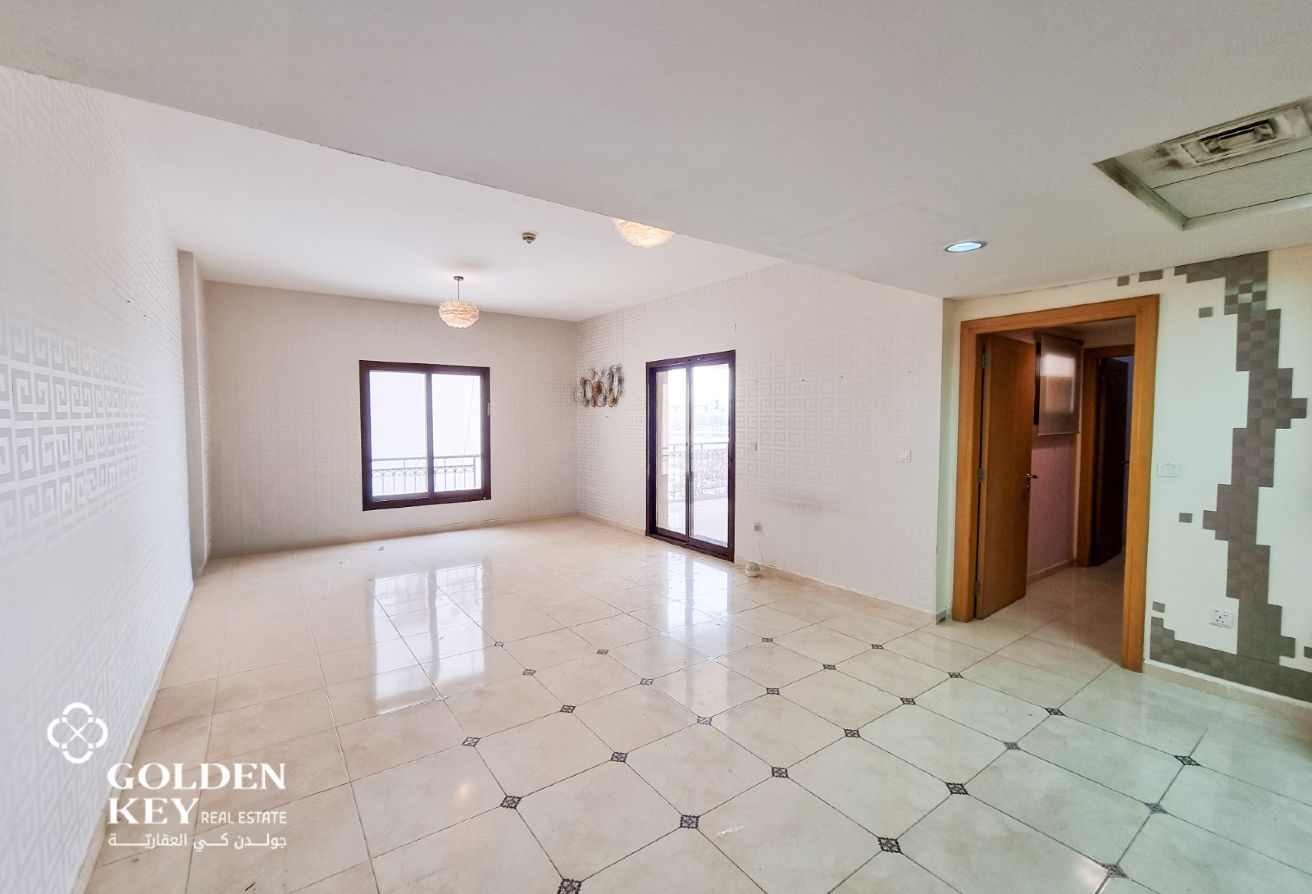 Spacious 1 Bedroom with Large Balcony | Foxhills