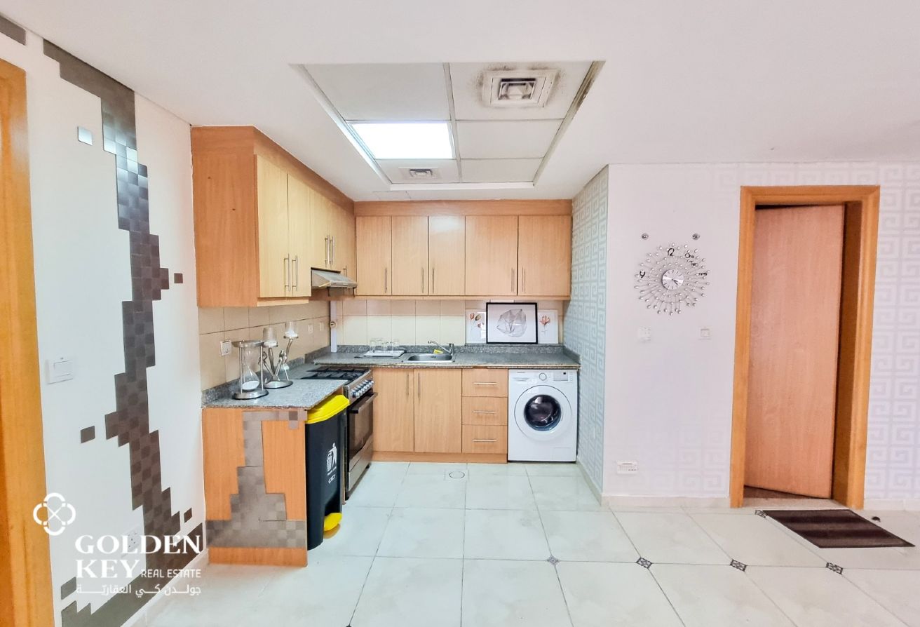 Spacious 1 Bedroom with Large Balcony | Foxhills