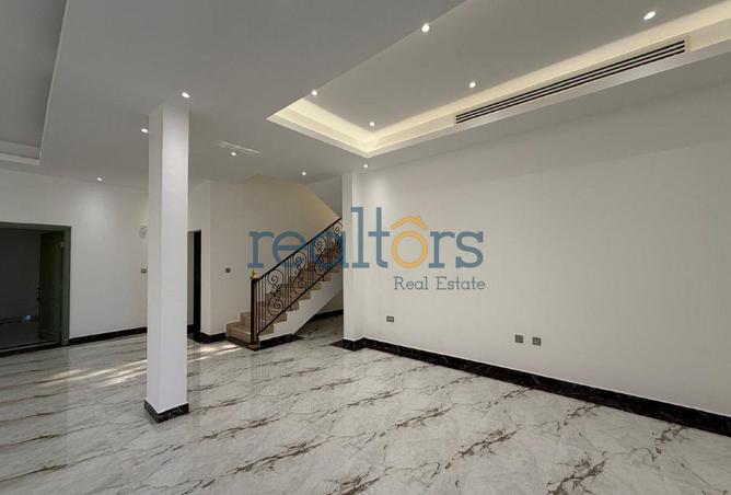 56824857 - Property Image 2