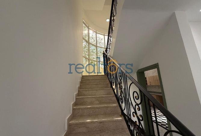 56824857 - Property Image 3