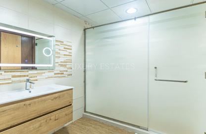 Apartment - 1 Bedroom - 2 Bathrooms for rent in Lusail Marina Heights - Marina District - Lusail Apartment - 1 Bedroom - 2 Bathrooms for rent in Lusail Marina Heights - Marina District - Lusail