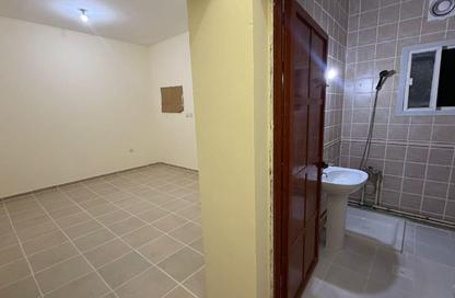 Apartment - 2 Bedrooms - 2 Bathrooms for rent in Al Murrah - Al Rayyan - Doha
