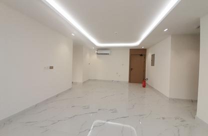 Apartment - 2 - 3 for rent in Al Mansoura - Al Mansoura - Doha