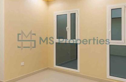 Apartment - 2 Bedrooms - 2 Bathrooms for rent in Umm Ghwailina Comm - Umm Ghuwalina - Umm Ghuwailina - Doha Apartment - 2 Bedrooms - 2 Bathrooms for rent in Umm Ghwailina Comm - Umm Ghuwalina - Umm Ghuwailina - Doha