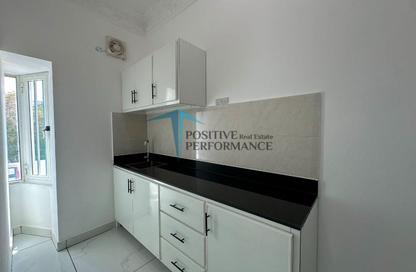 Apartment - Studio - 1 Bathroom for rent in Al Wajba - Al Rayyan - Doha