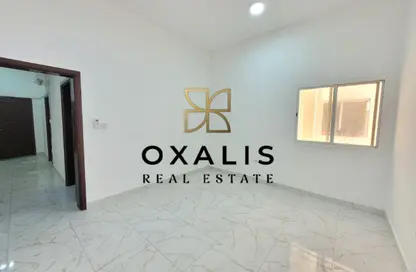 Apartment - 2 Bedrooms - 2 Bathrooms for rent in Bu Hamour Street - Abu Hamour - Doha