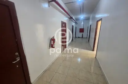 Labor Camp - Studio - 7+ Bathrooms for rent in Industrial Area 5 - Industrial Area - Industrial Area - Doha