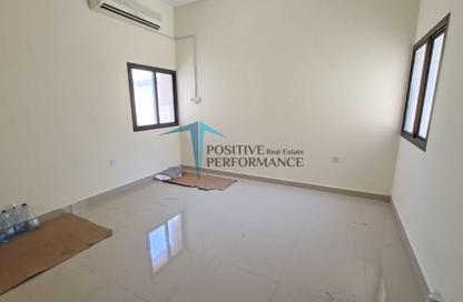 Villa - 3 Bedrooms - 3 Bathrooms for rent in Old Airport Road - Old Airport Road - Doha