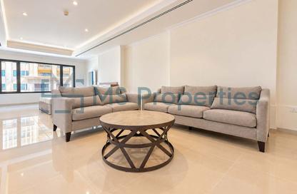 Apartment - Studio - 1 for rent in East Porto Drive - Porto Arabia - The Pearl Island - Doha