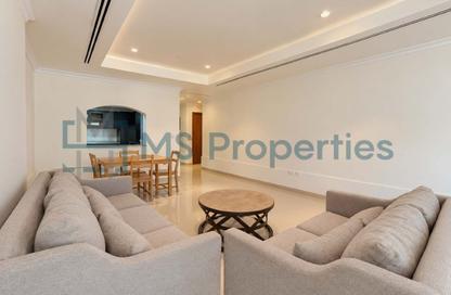 Apartment - Studio - 1 for rent in East Porto Drive - Porto Arabia - The Pearl Island - Doha