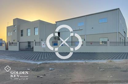 Warehouse - Studio for rent in East Industrial Street - Birkat Al Awamer - Al Wakra