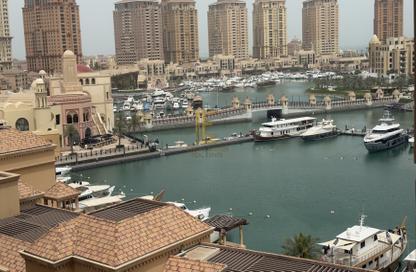 Apartment - 1 Bedroom - 2 Bathrooms for rent in East Porto Drive - Porto Arabia - The Pearl Island - Doha