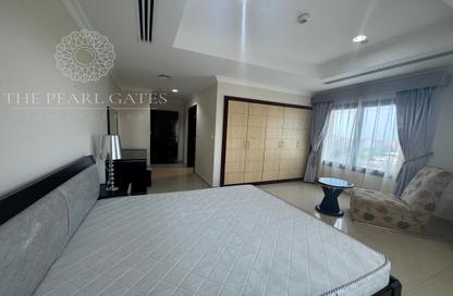 Apartment - 2 Bedrooms - 2 Bathrooms for rent in East Porto Drive - Porto Arabia - The Pearl Island - Doha