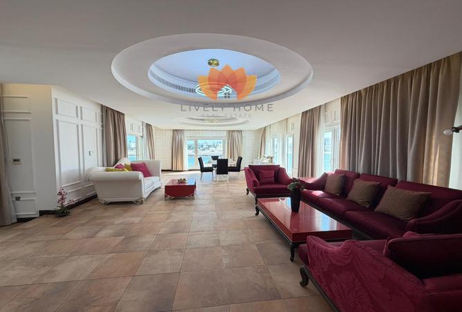 53570149 - Property Main Image