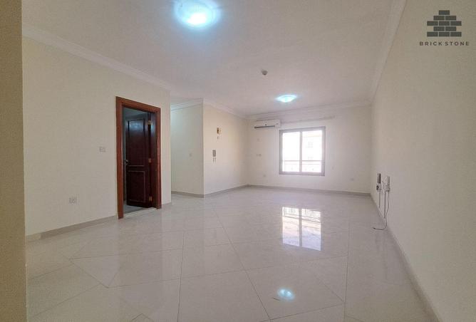 1018517 - Property Image 2