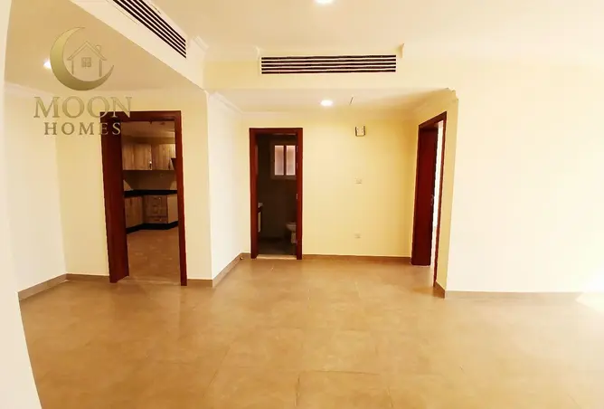 62352142 - Property Image 3