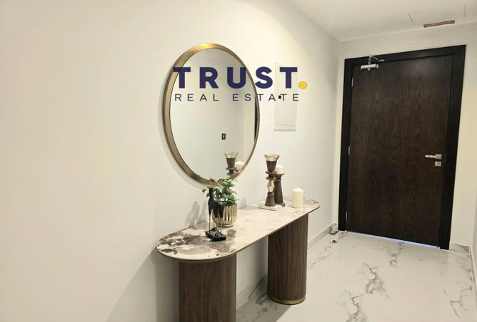 981962 - Property Image 2