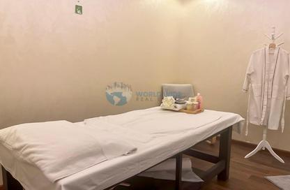 Retail - Studio - 3 Bathrooms for rent in Al Jazeera Street - Fereej Bin Mahmoud North - Fereej Bin Mahmoud - Doha
