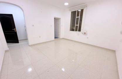 Apartment - Studio - 1 Bathroom for rent in Muaither South - Muaither Area - Doha