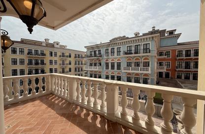 Apartment - 1 Bedroom - 2 Bathrooms for rent in Mercato - Qanat Quartier - The Pearl Island - Doha Apartment - 1 Bedroom - 2 Bathrooms for rent in Mercato - Qanat Quartier - The Pearl Island - Doha