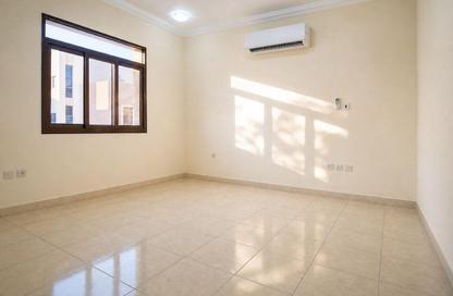 Villa - 6 Bedrooms - 5 Bathrooms for rent in Bu Hamour Street - Abu Hamour - Doha