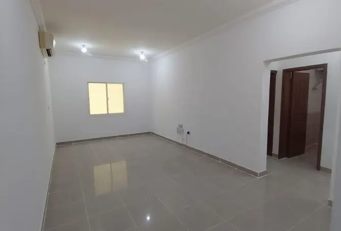 54877710 - Property Image 2