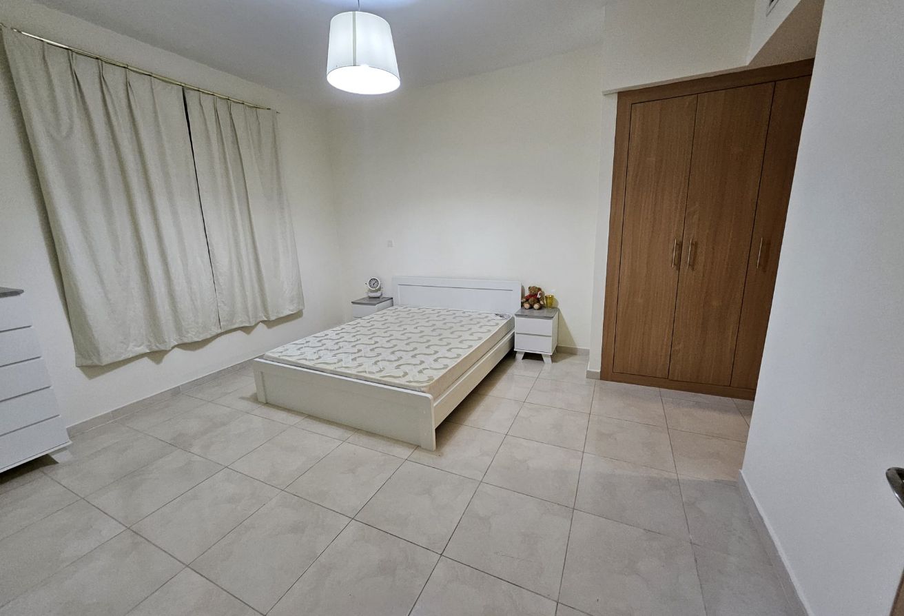 BEST DEAL WITH TITLE DEED 1BEDROOM NEW FURNISHED thumbnail 10