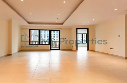 Apartment - 2 Bedrooms - 3 Bathrooms for rent in West Porto Drive - Porto Arabia - The Pearl Island - Doha