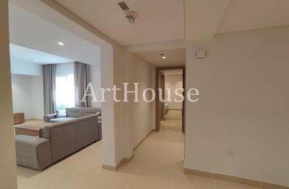 Apartment - 2 Bedrooms - 3 Bathrooms for rent in Corniche Road - Corniche Road - Doha Apartment - 2 Bedrooms - 3 Bathrooms for rent in Corniche Road - Corniche Road - Doha