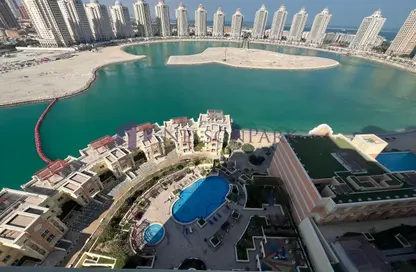 Apartment - 3 Bedrooms - 5 Bathrooms for rent in Viva East - Viva Bahriyah - The Pearl Island - Doha
