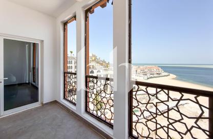 Apartment - 2 Bedrooms - 3 Bathrooms for rent in La Plage South - La Plage - The Pearl Island - Doha