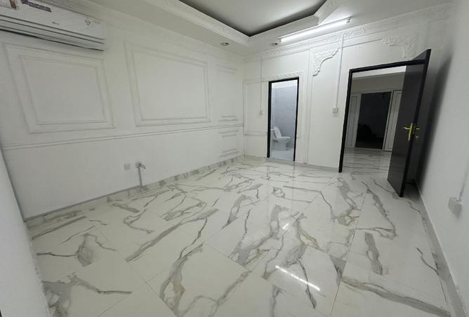 1002822 - Property Main Image