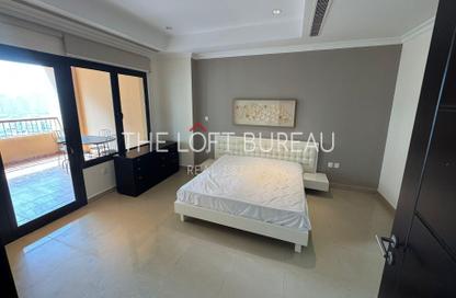 Apartment - 1 Bedroom - 2 Bathrooms for rent in West Porto Drive - Porto Arabia - The Pearl Island - Doha