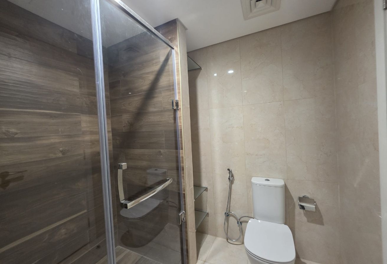Stunning 2BR in Wadi 2, Lusail – Near Vendome Mall thumbnail 13