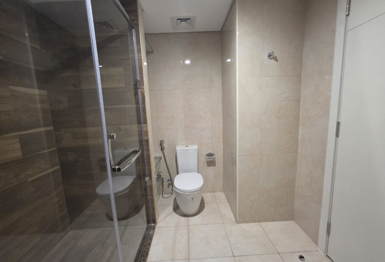 Stunning 2BR in Wadi 2, Lusail – Near Vendome Mall thumbnail 6
